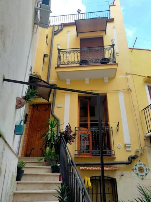 Casa Vacanza "Il Cortiletto" Sciacca Kültér fotó