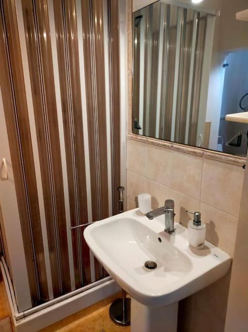 Casa Vacanza "Il Cortiletto" Sciacca Kültér fotó