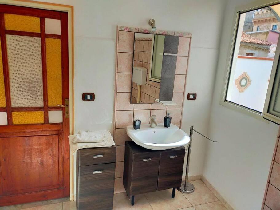 Casa Vacanza "Il Cortiletto" Sciacca Kültér fotó