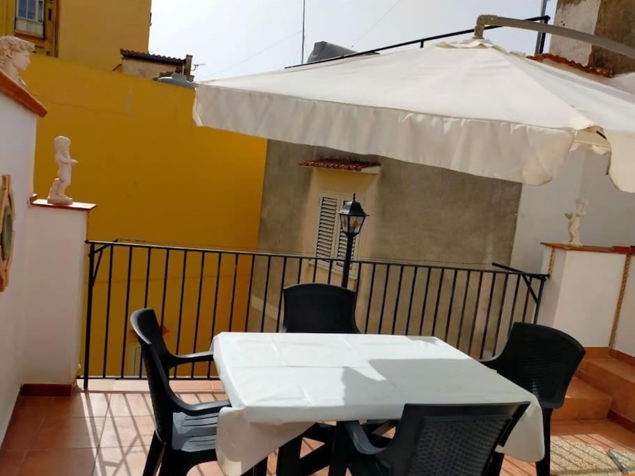 Casa Vacanza "Il Cortiletto" Sciacca Kültér fotó